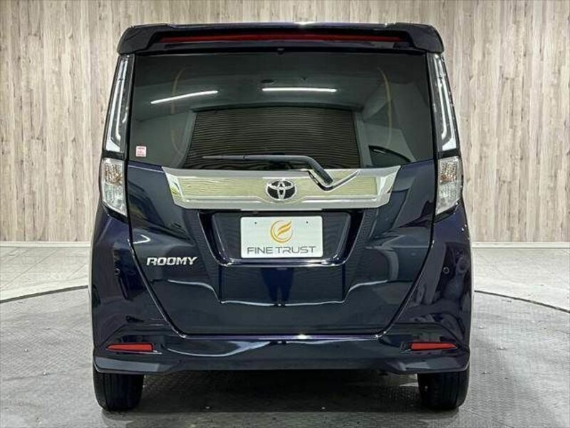 ROOMY