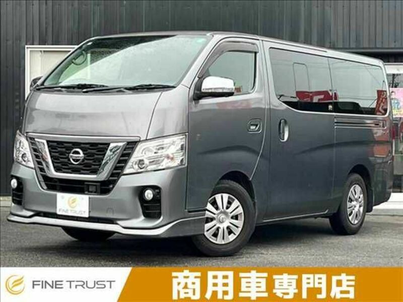 NV350 CARAVAN-0