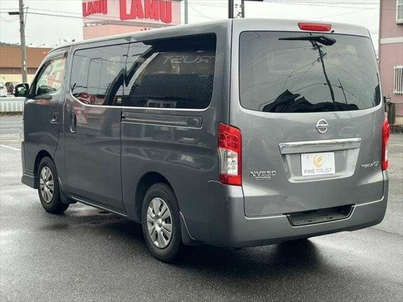 NV350 CARAVAN
