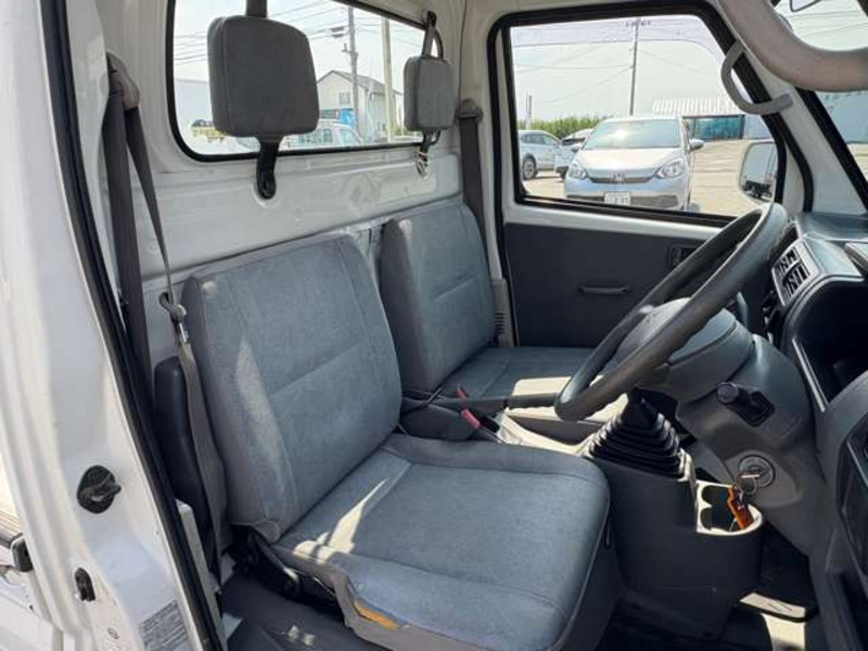 MINICAB TRUCK