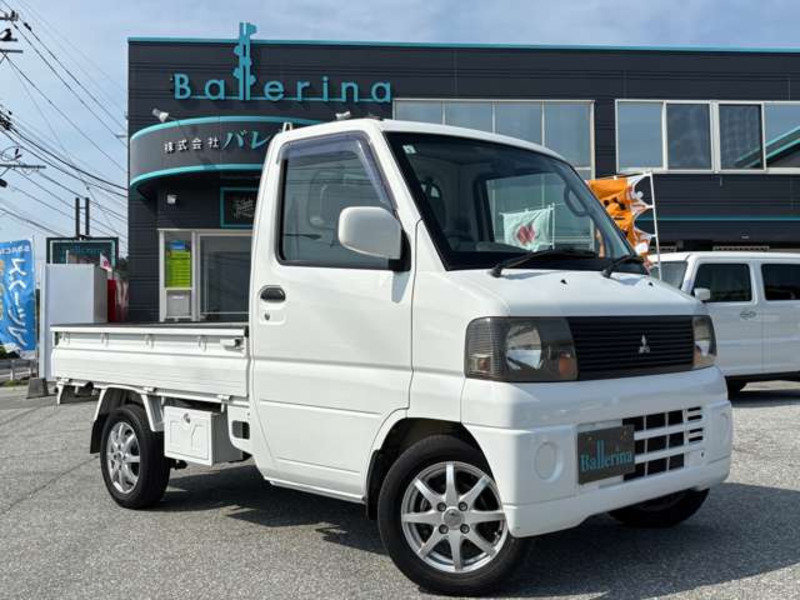 MINICAB TRUCK