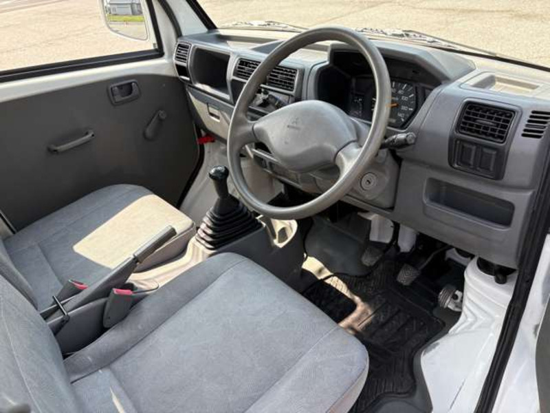 MINICAB TRUCK
