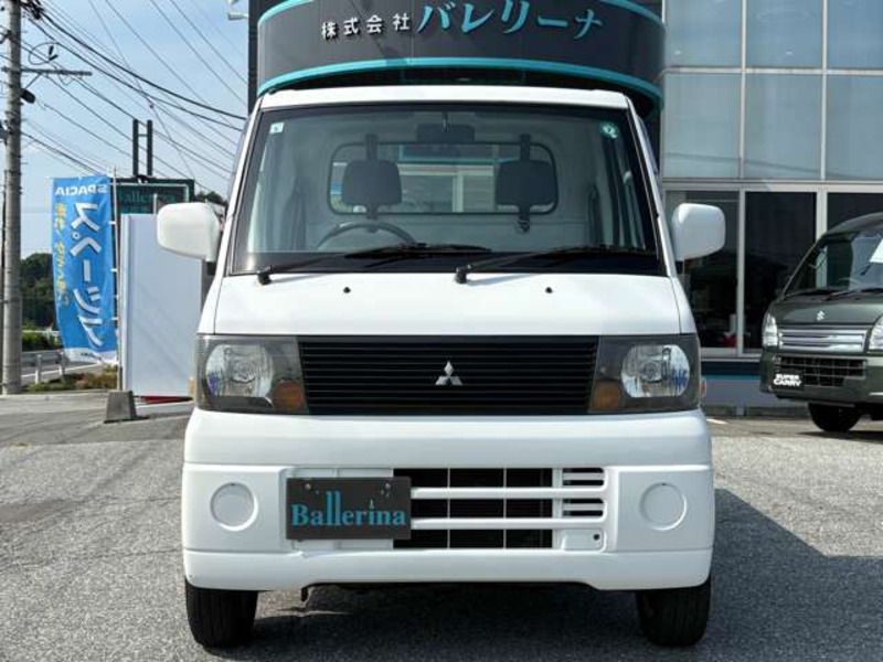 MINICAB TRUCK