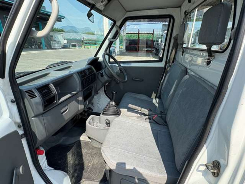MINICAB TRUCK