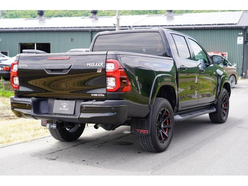 HILUX