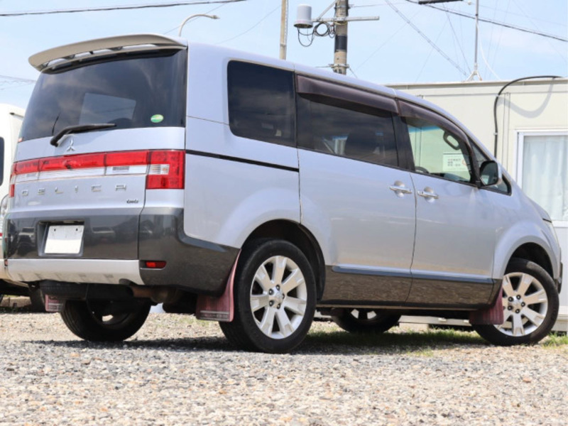 DELICA D5