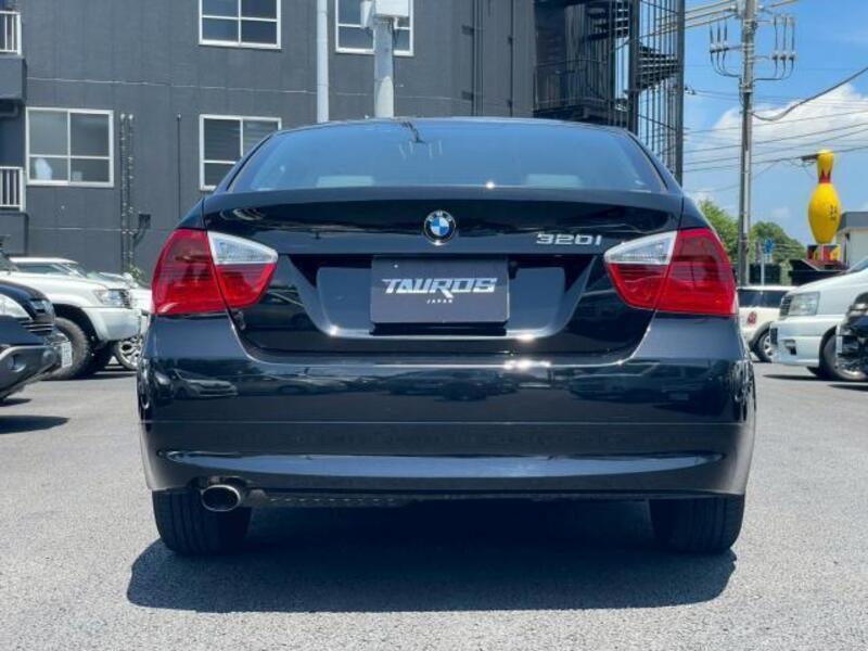 3 SERIES