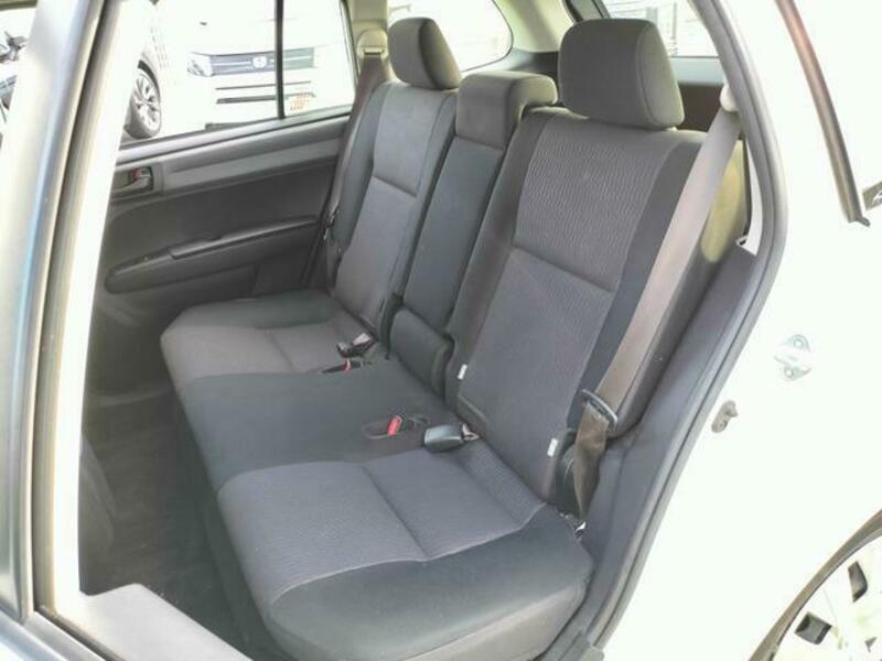 COROLLA FIELDER