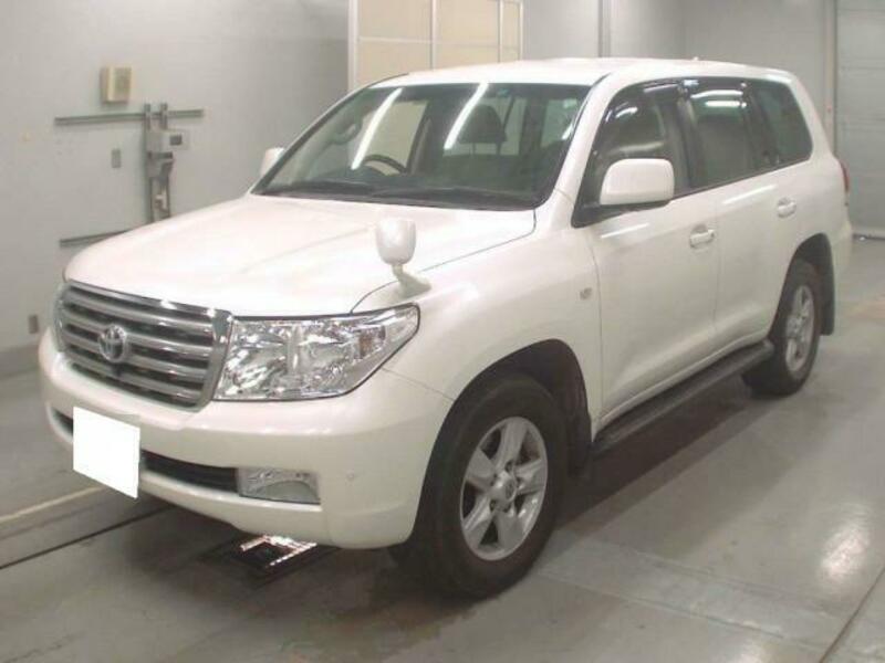 LAND CRUISER