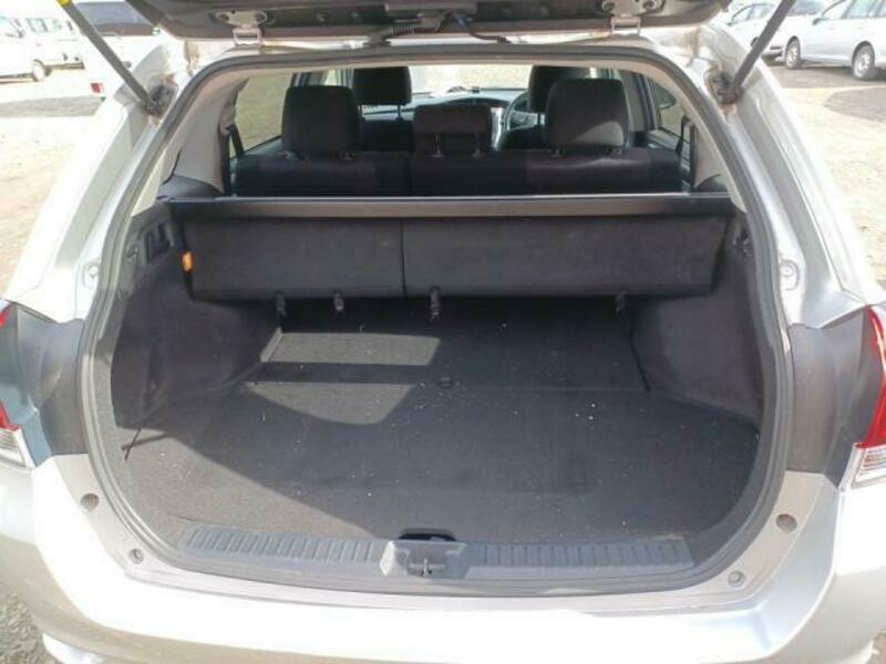 COROLLA FIELDER