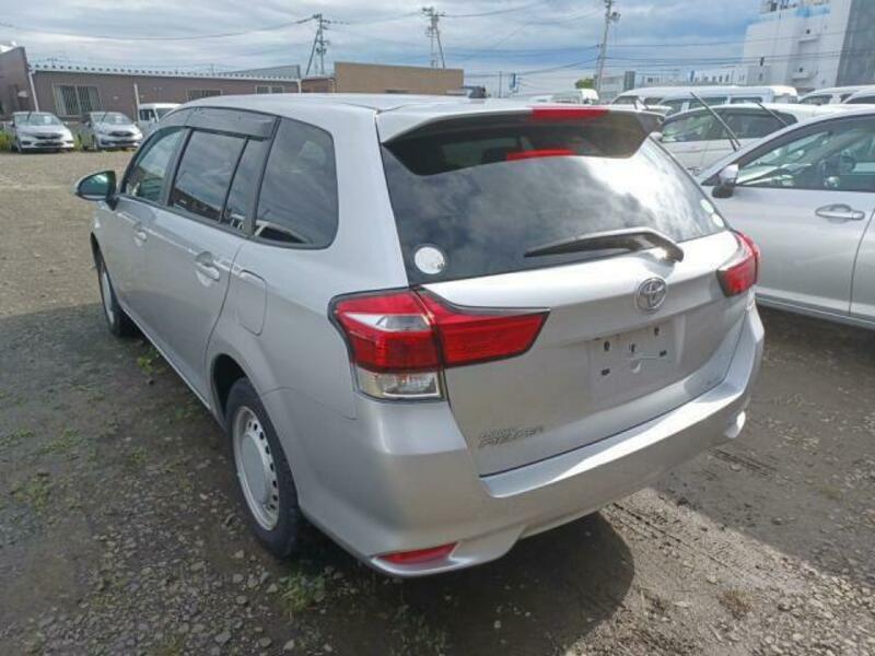 COROLLA FIELDER