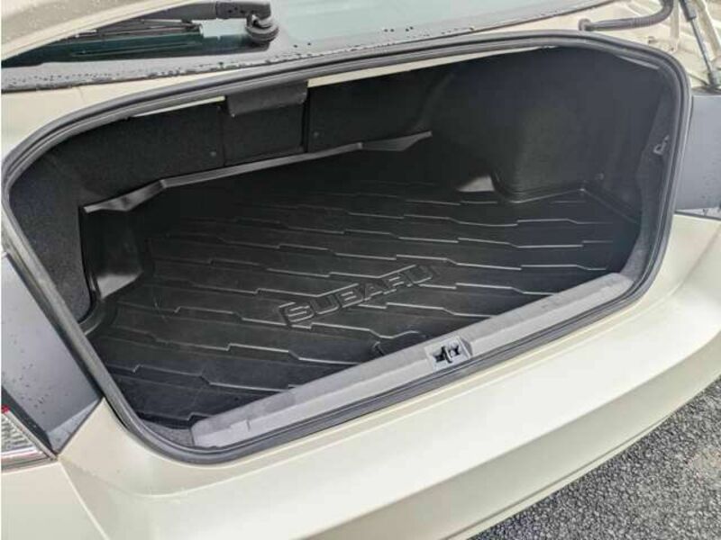 LEGACY B4