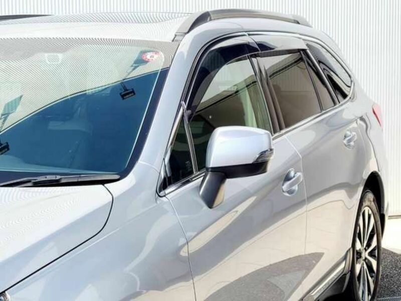 LEGACY OUTBACK
