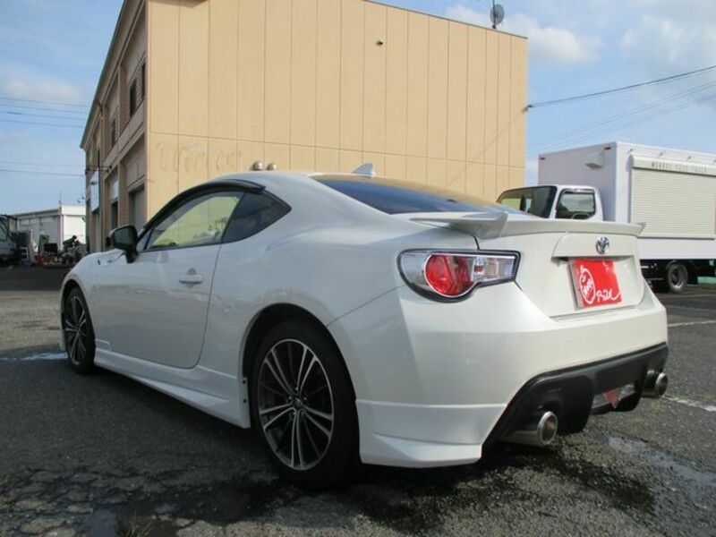 86