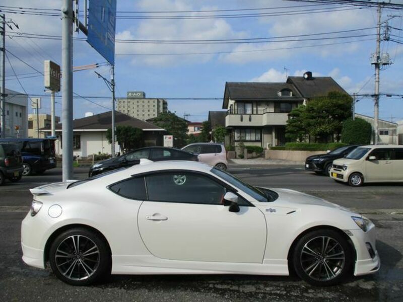 86