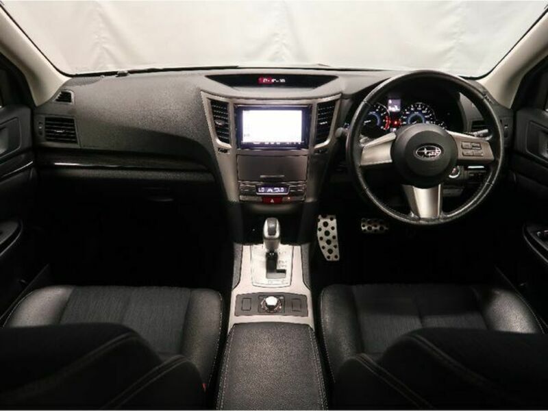 LEGACY OUTBACK
