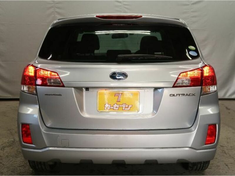 LEGACY OUTBACK