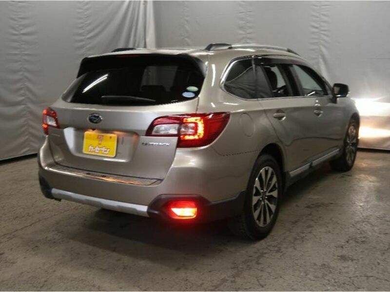 LEGACY OUTBACK