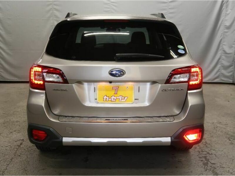 LEGACY OUTBACK