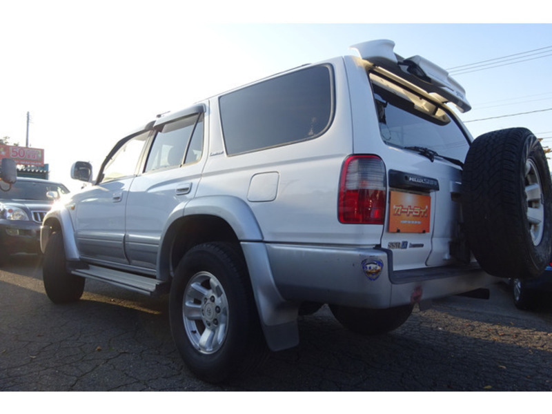 HILUX SURF