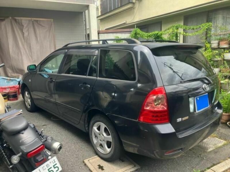 COROLLA FIELDER