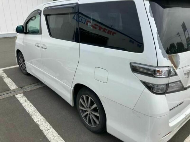 VELLFIRE