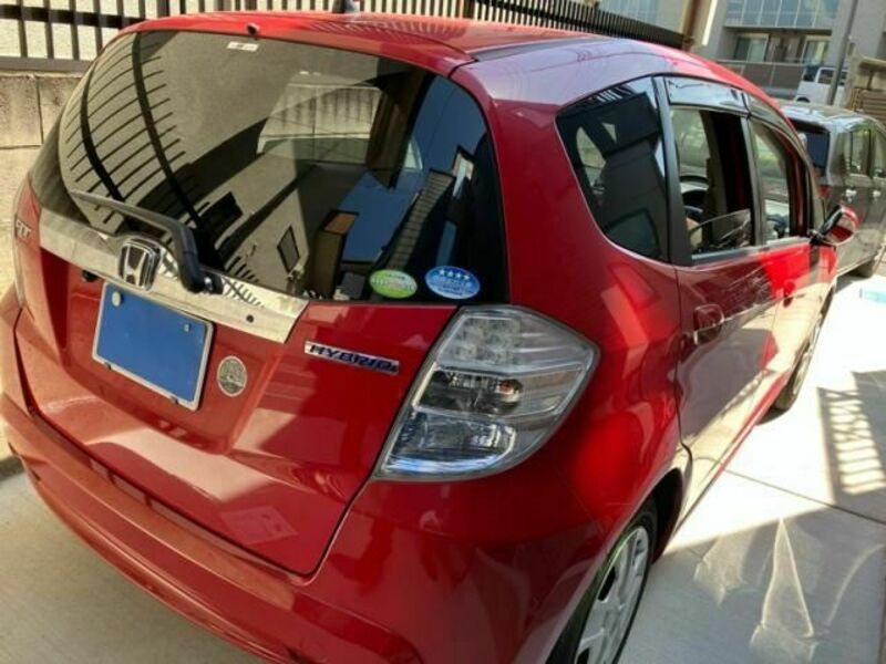 FIT HYBRID