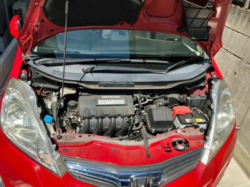 FIT HYBRID