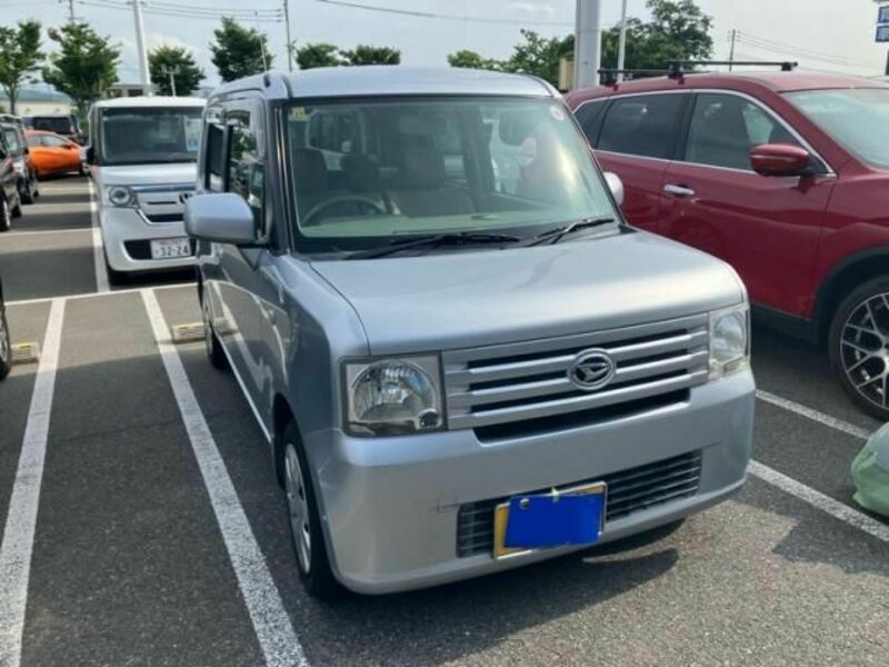 DAIHATSU MOVE CONTE