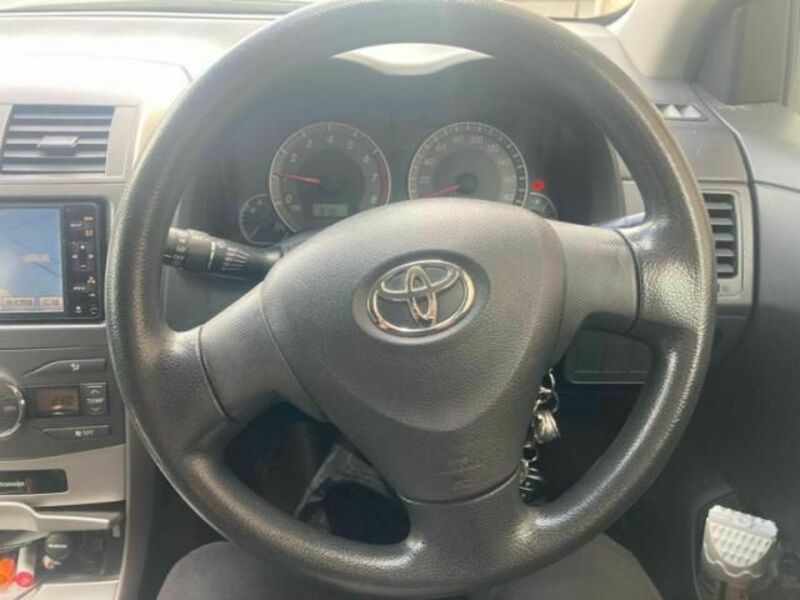 COROLLA FIELDER