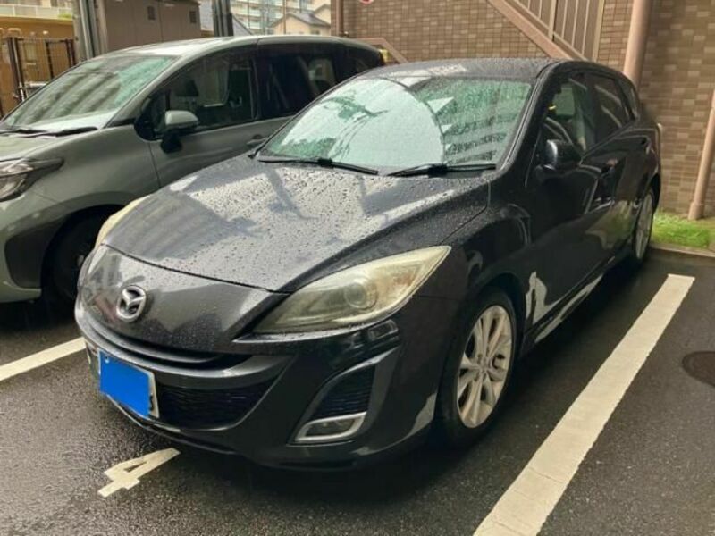 MAZDA AXELA SPORTS