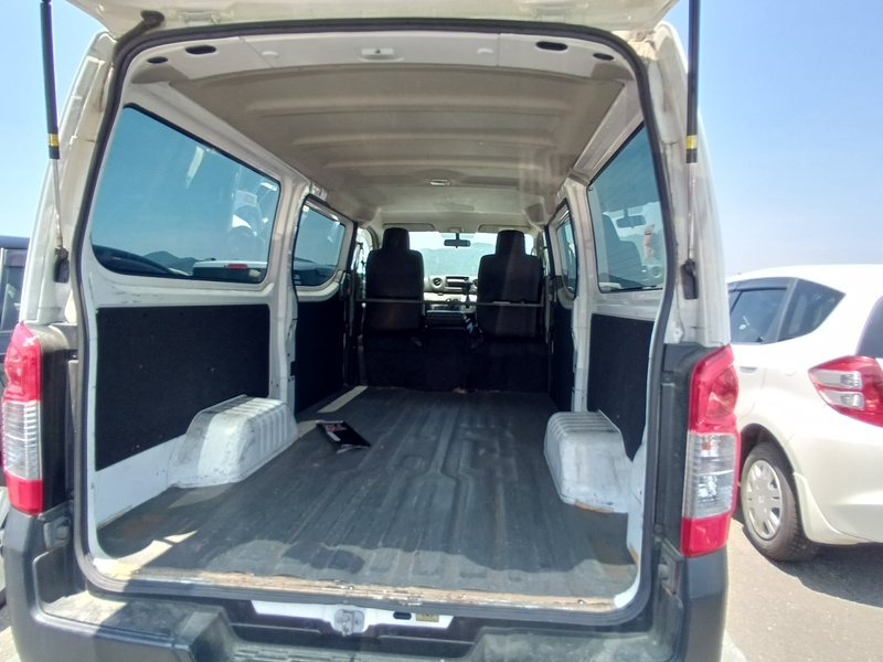 NV350 CARAVAN