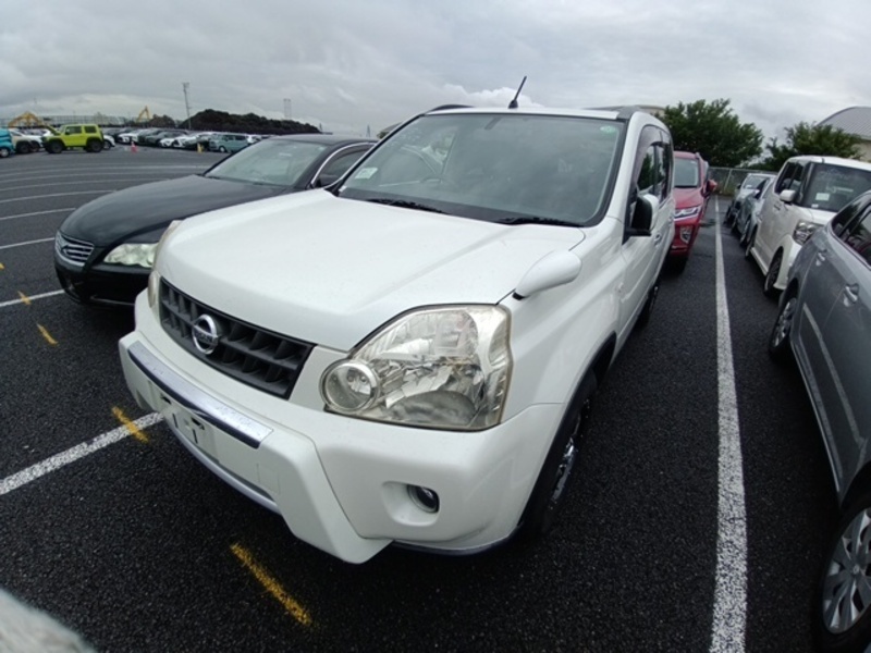 X-TRAIL-0