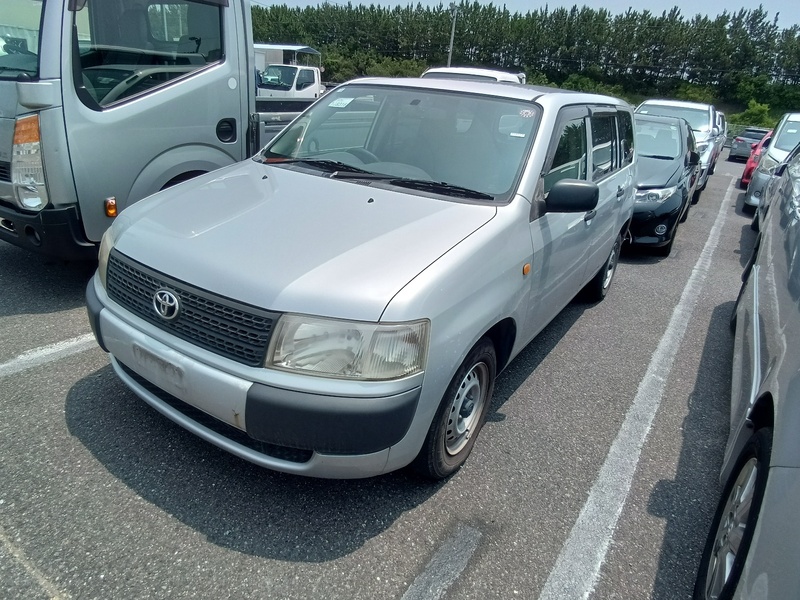 TOYOTA PROBOX VAN