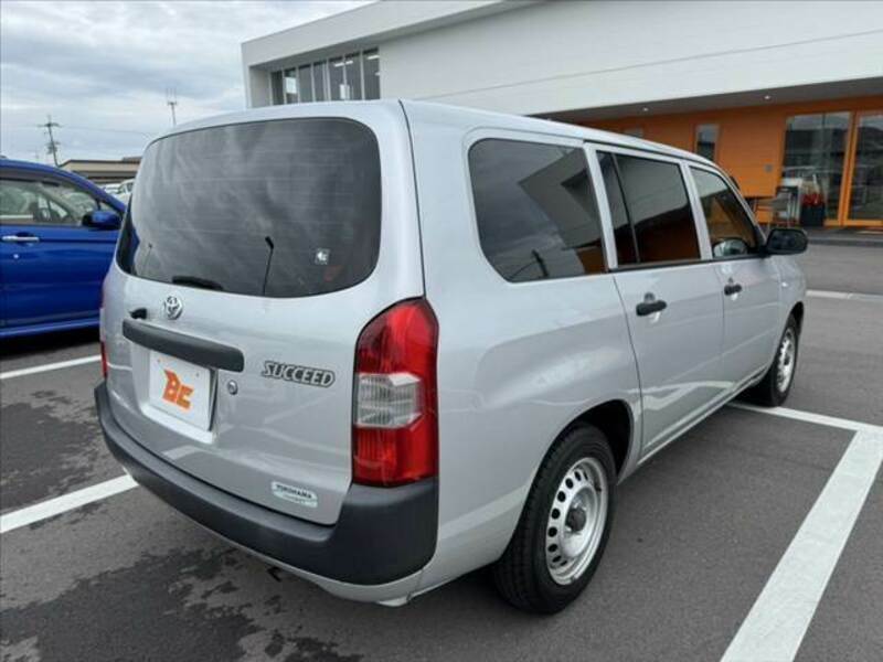 SUCCEED VAN