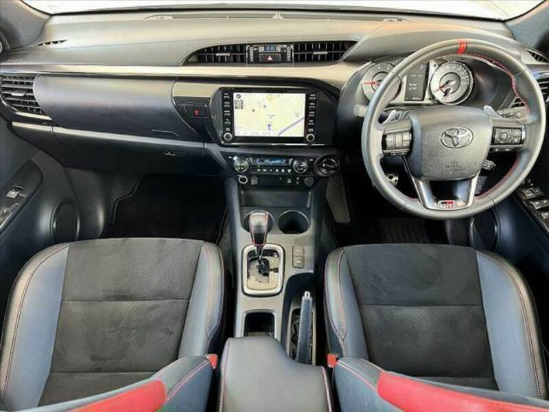 HILUX