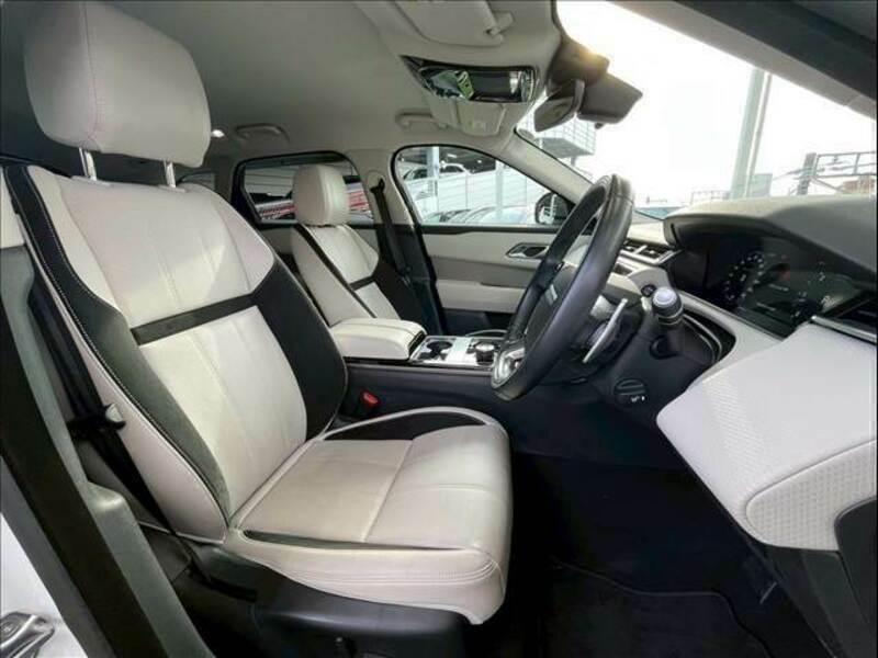 RANGE ROVER VELAR