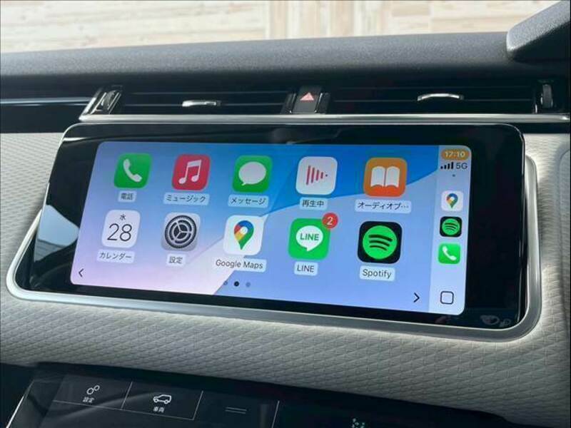 RANGE ROVER VELAR