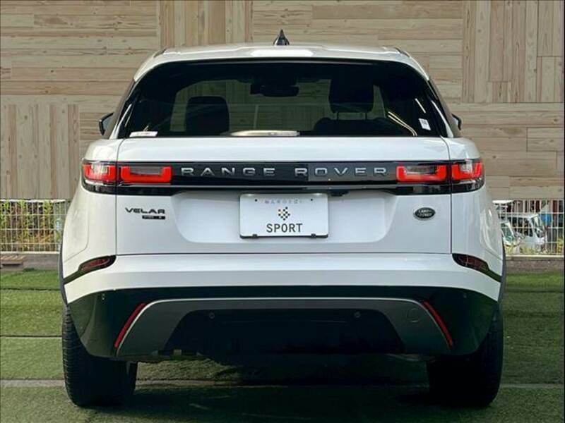 RANGE ROVER VELAR