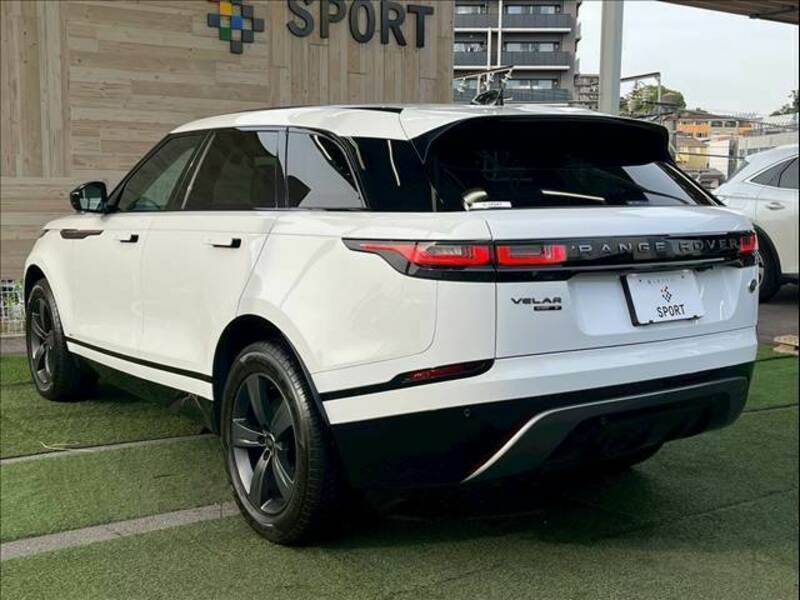 RANGE ROVER VELAR