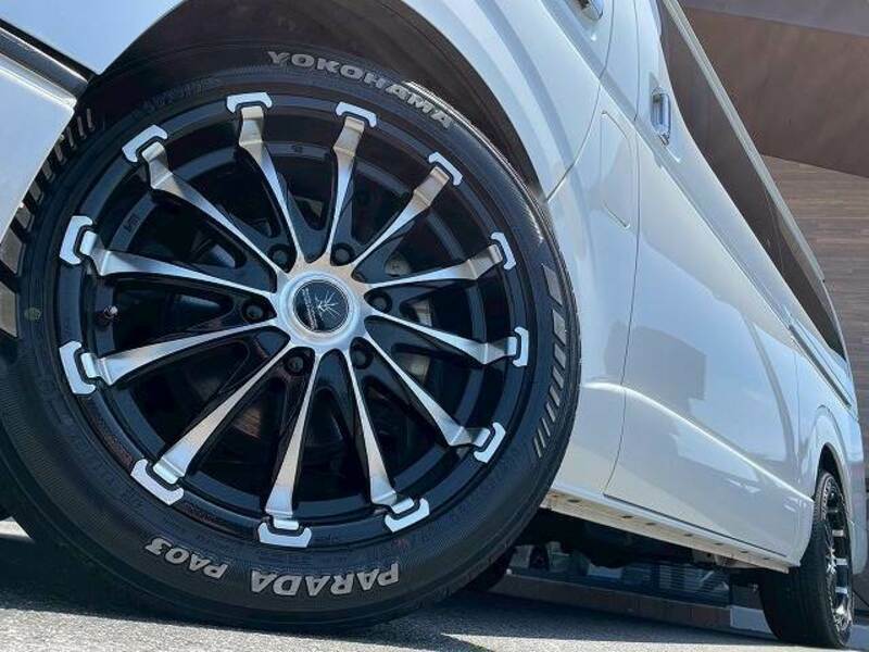 HIACE VAN