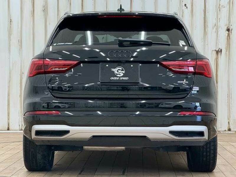 Q3