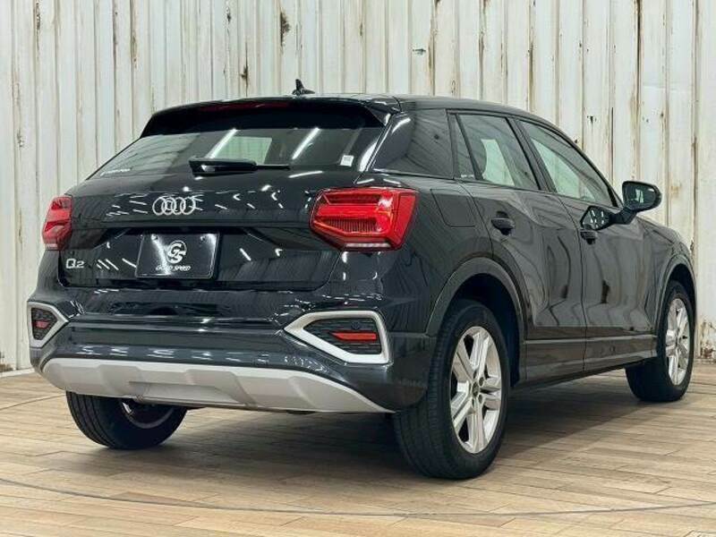 Q2