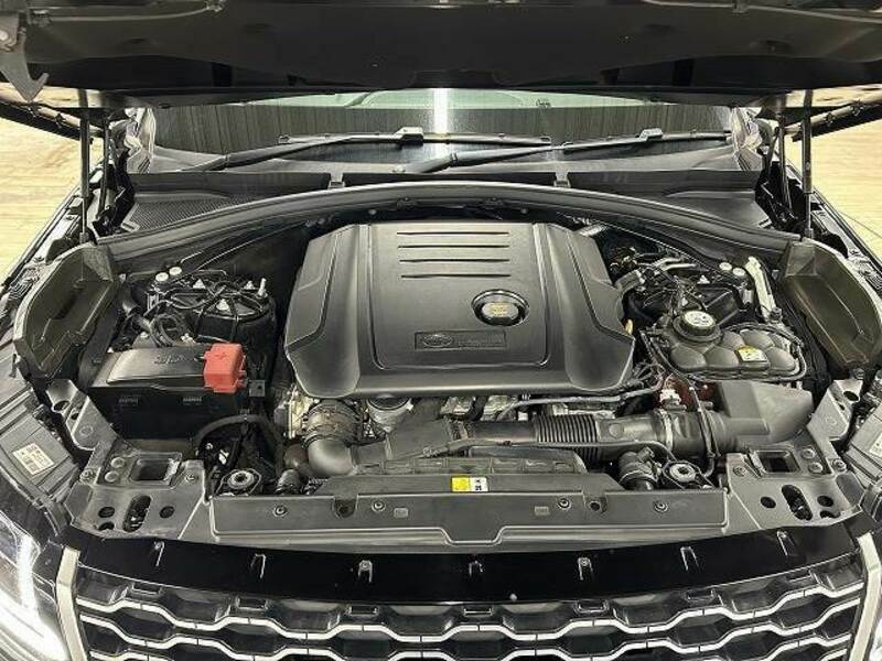 RANGE ROVER VELAR