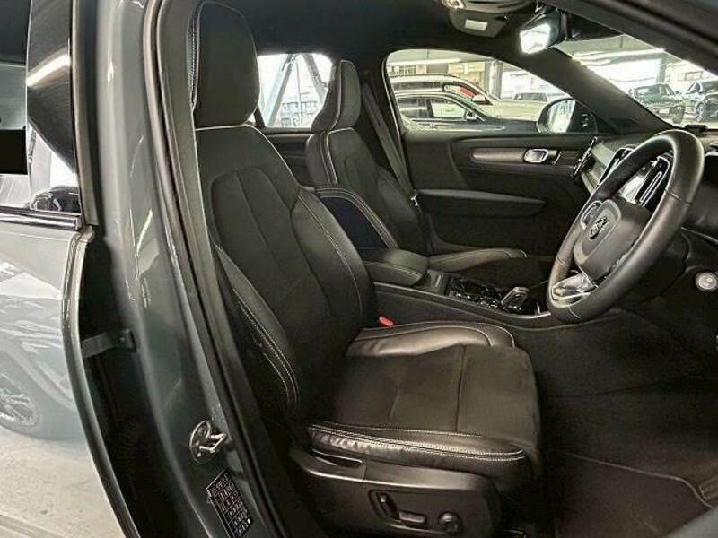 XC40