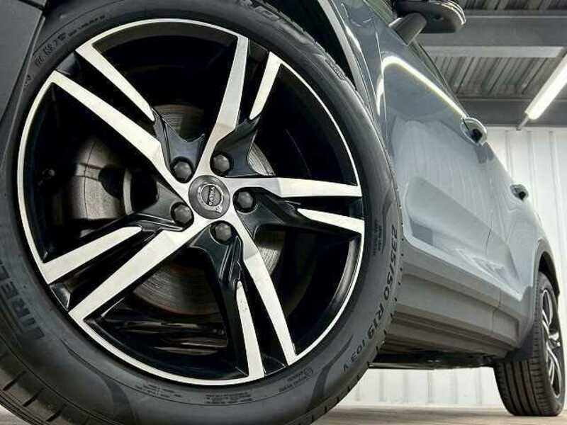 XC40