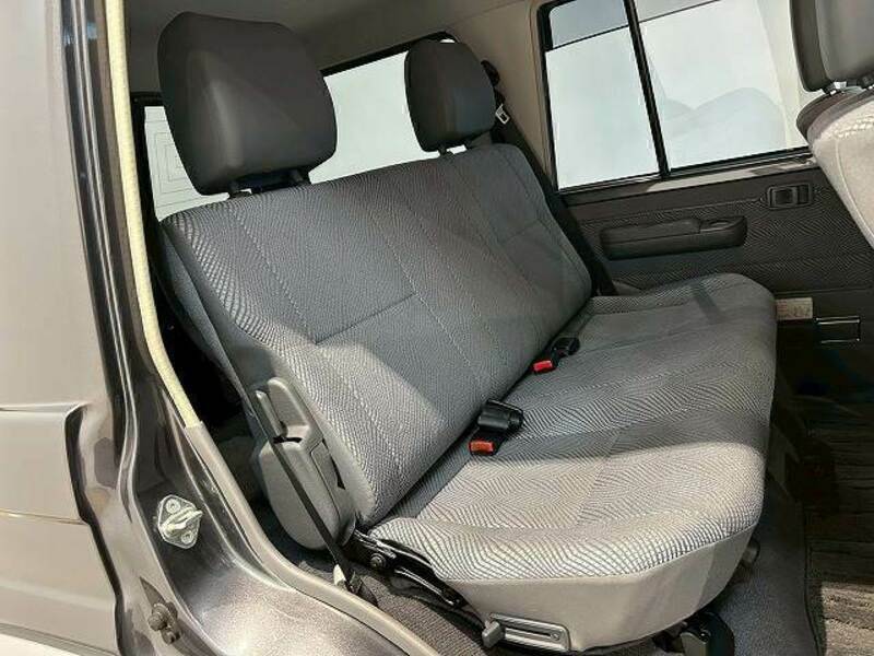 LAND CRUISER