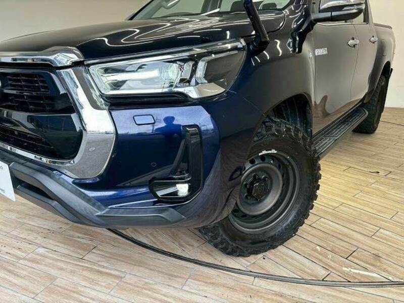 HILUX