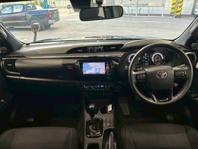 HILUX