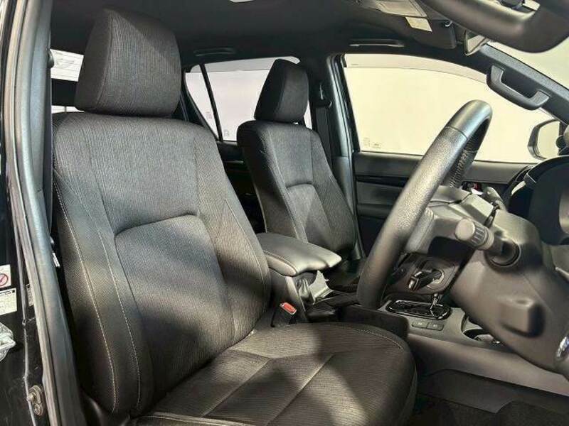 HILUX